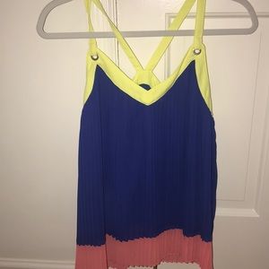 Cute top! perfect condition!